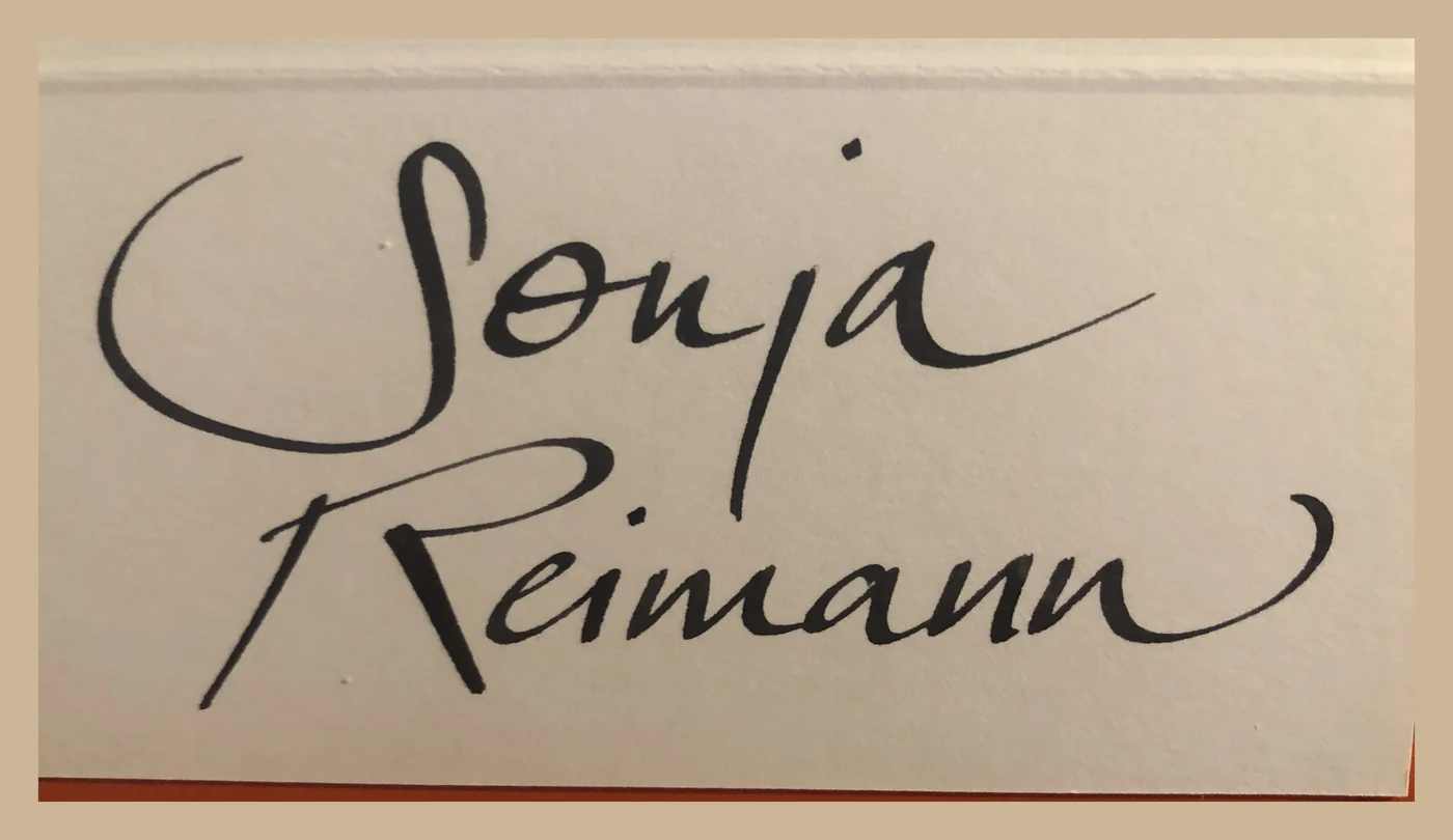 Der Name Sonja Reimann, groß und flüssig von Hand geschrieben